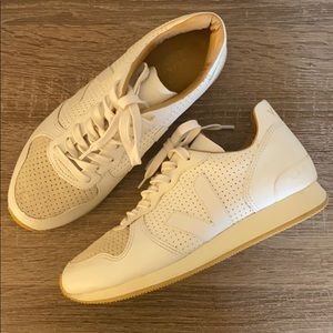 Veja Bastille Sneakers